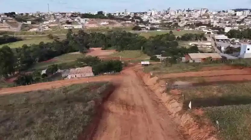 Imagens aéreas do Residencial Vista Real, em Carmópolis de Minas